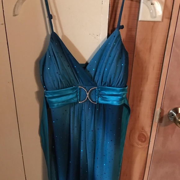 Aqua green dress - Picture 1 of 3